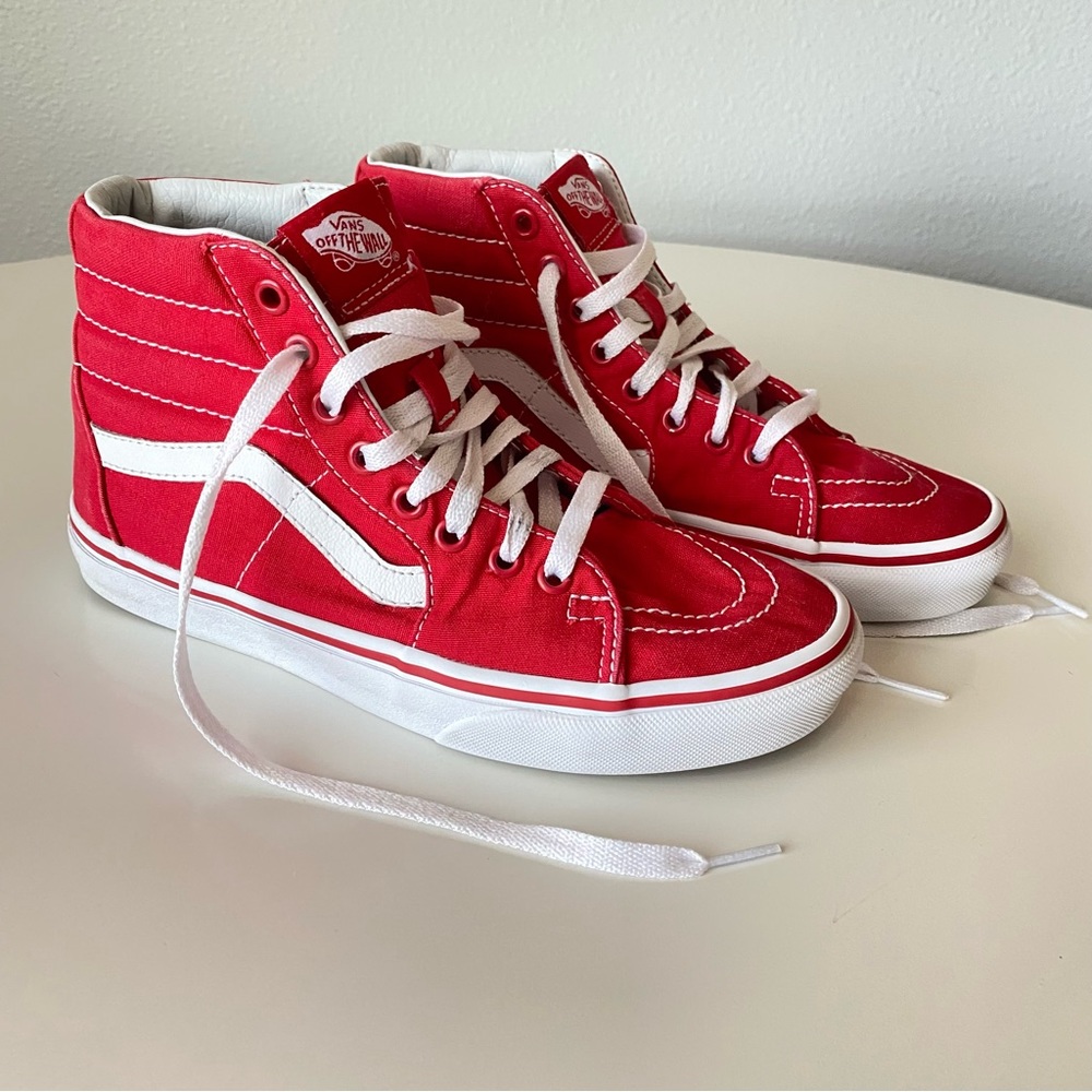 Red Sk8-Hi Vans, size 7.5 women/ 6 men